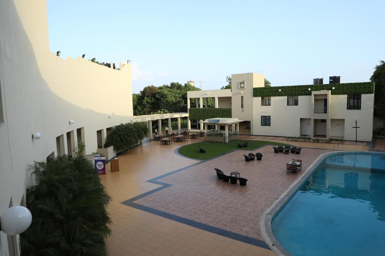 Neel'S City Resort Rajkot Exterior photo