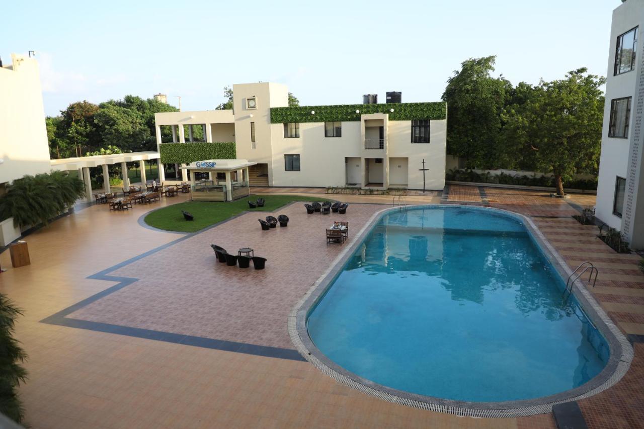 Neel'S City Resort Rajkot Exterior photo